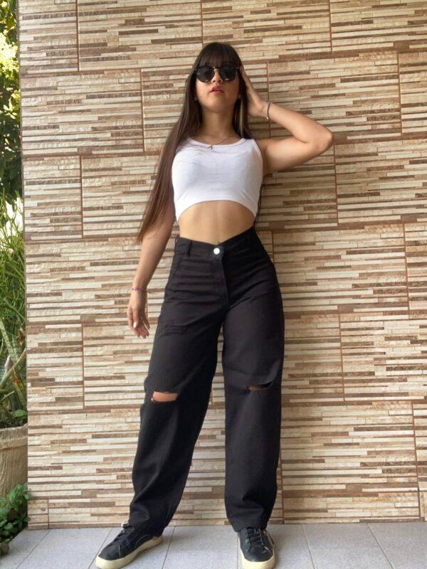 baggy negro con roturas