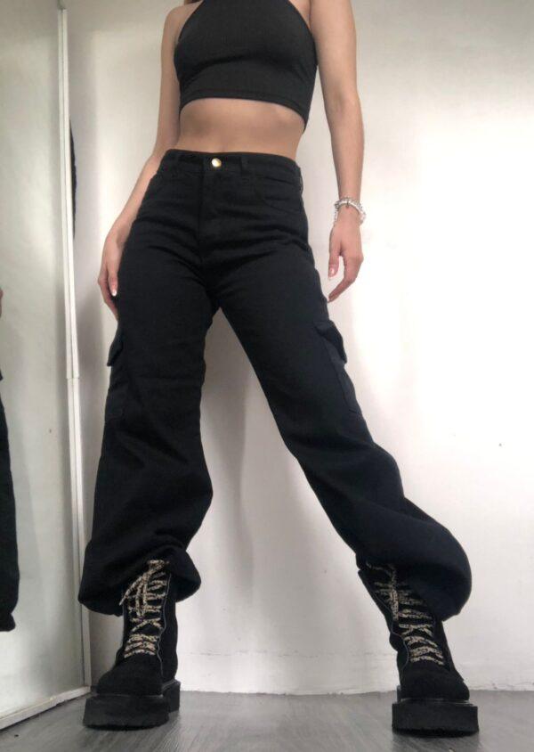 Wide Leg Negro Rígido